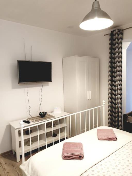 Studio Apartman Barbeta Grebastica Exterior photo